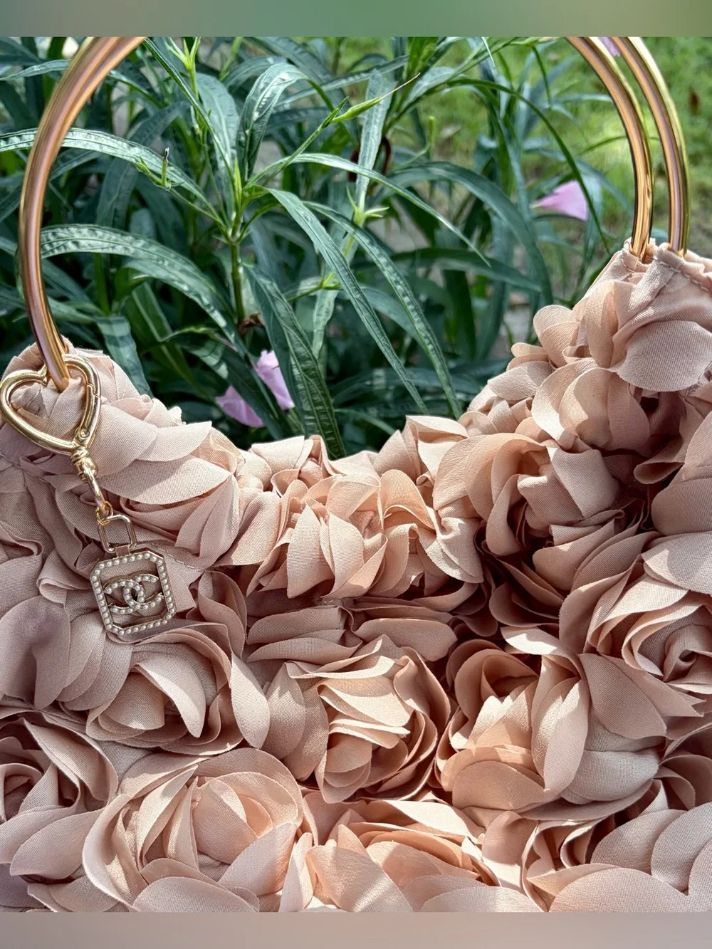 NIP Blush Floral Rosette Gold-Tone Double Handle Handbag w/Versatile Bag Charm - Picture 11 of 11